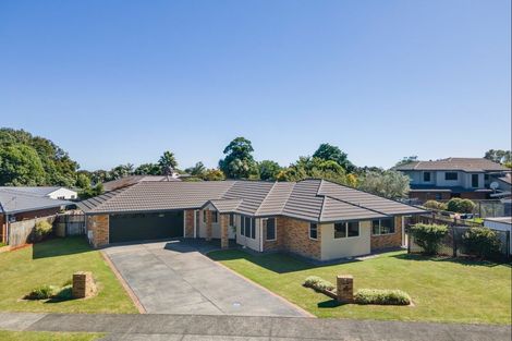 Photo of property in 4 Adam Lile Drive, Highlands Park, New Plymouth, 4312