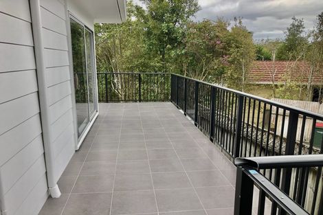 Photo of property in 1/7 Classic Grove, Bayview, Auckland, 0629
