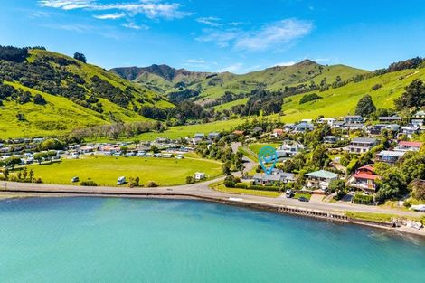 Photo of property in 2 Haywards Lane, Duvauchelle, 7581