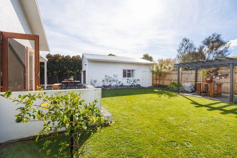 Photo of property in 35 Collingwood Street, Hokowhitu, Palmerston North, 4410