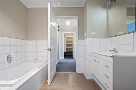 Photo of property in 46 King Street, Waiuku, 2123