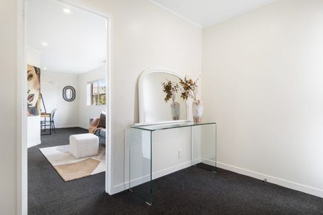 Photo of property in 13a Gulf View Road, Murrays Bay, Auckland, 0630