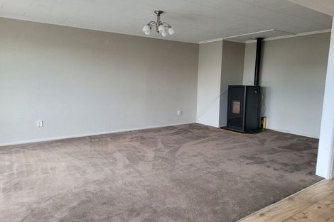 Photo of property in 4 Tulloch Place, Papanui, Christchurch, 8052