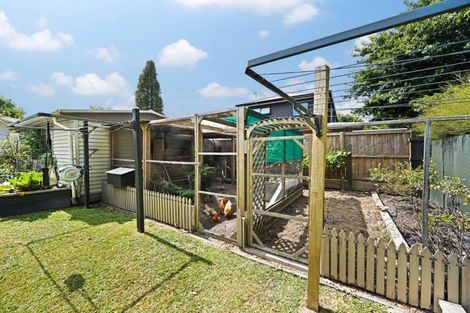 Photo of property in 73 Oakfield Crescent, Pukete, Hamilton, 3200