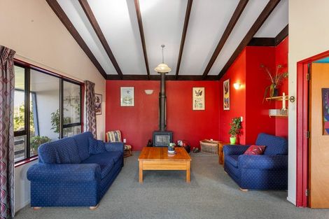 Photo of property in 4 Moana Street, Otaki Beach, Otaki, 5512