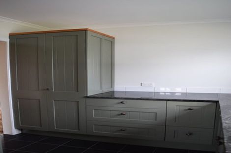Photo of property in 2 Normanby Street, Fitzroy, New Plymouth, 4312