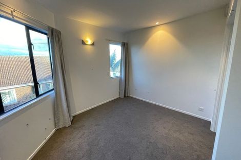 Photo of property in 1/41 High Road, Glenfield, Auckland, 0629