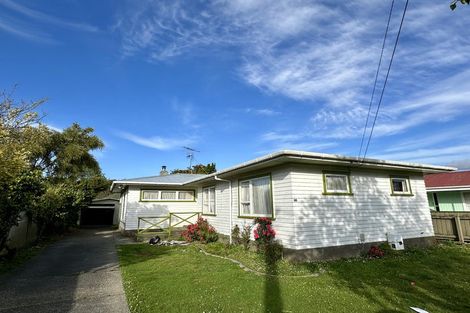 Photo of property in 60 Karamu Crescent, Wainuiomata, Lower Hutt, 5014