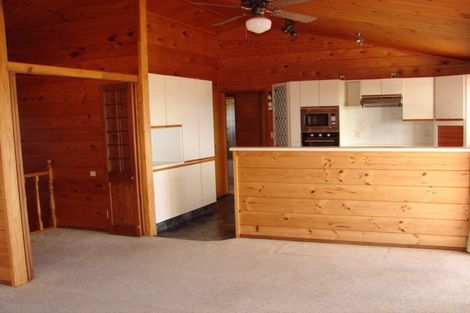 Photo of property in 27 Mcdonnell Street, Omokoroa, 3114