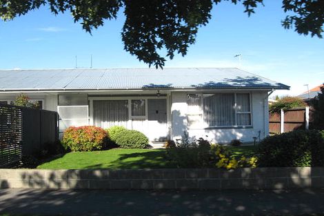 Photo of property in 1/7 Chislehurst Place, Bryndwr, Christchurch, 8052