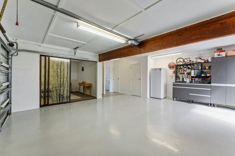 Photo of property in 24 Majesty Place, Half Moon Bay, Auckland, 2012