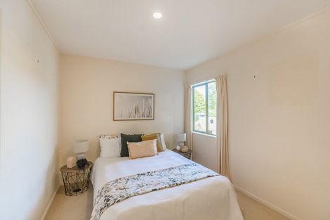 Photo of property in 102 Makarini Street, Paraparaumu, 5032