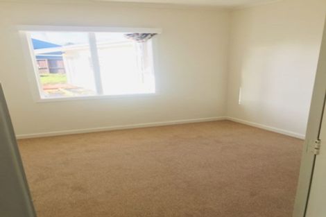 Photo of property in 1/11 Station Road, Takanini, 2112