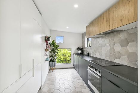 Photo of property in 47 Mount Pleasant Road, Aro Valley, Wellington, 6012
