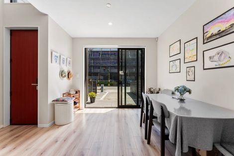 Photo of property in 17 Peihana Road, Hobsonville, Auckland, 0616