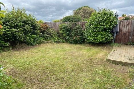 Photo of property in 7 Rhyl Place, Bryndwr, Christchurch, 8053