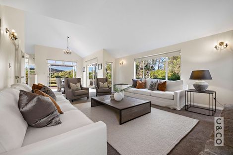 Photo of property in 832 Old North Road, Waimauku, 0882