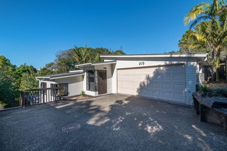 Photo of property in 2/19 Fordham Street, Beach Haven, Auckland, 0626