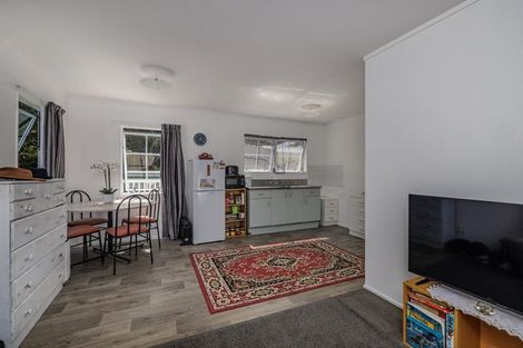 Photo of property in 23/4 Tohitapu Road, Paihia, 0200