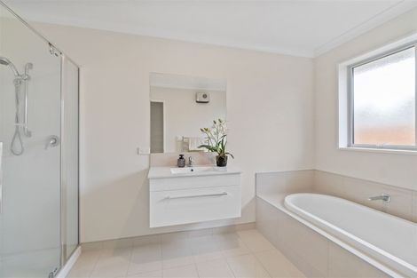 Photo of property in 103 Lowes Road, Rolleston, 7614