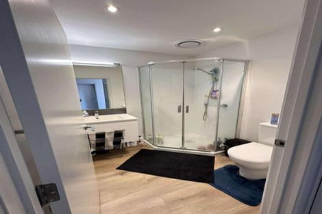 Photo of property in 8/38 Jane Maree Road, Kumeu, 0810