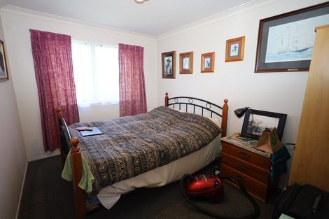 Photo of property in 14 Emmett Street, Greerton, Tauranga, 3112