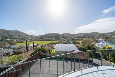 Photo of property in 387 Karori Road, Karori, Wellington, 6012