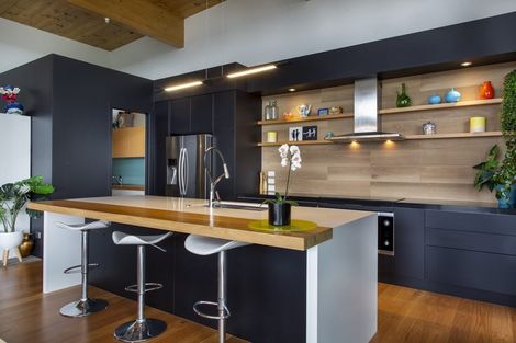 Photo of property in 16 Melandra Road, Stanmore Bay, Whangaparaoa, 0932