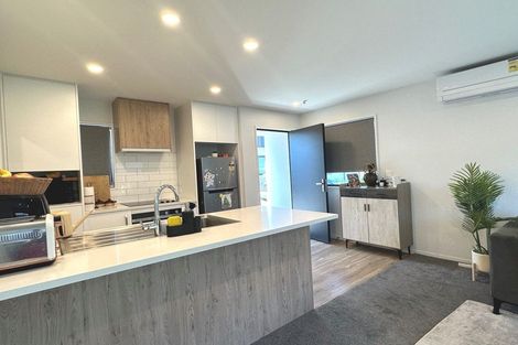 Photo of property in 2/116b Cranford Street, St Albans, Christchurch, 8014