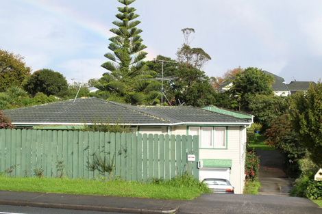 Photo of property in 1/103 Cook Street, Cockle Bay, Auckland, 2014