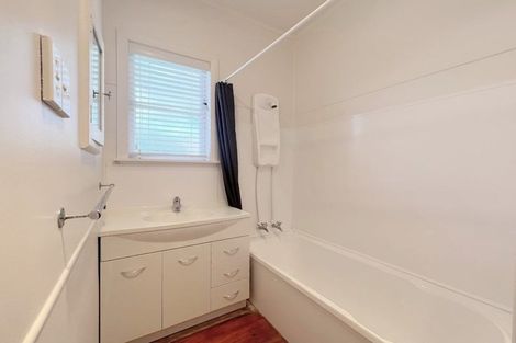 Photo of property in 55 Jellicoe Drive, Hamilton East, Hamilton, 3216