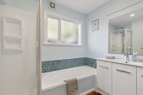 Photo of property in 34 Spencer Street, Crofton Downs, Wellington, 6035