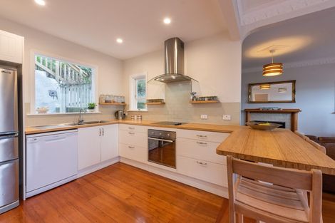 Photo of property in 51 Kainui Road, Hataitai, Wellington, 6021