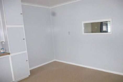 Photo of property in 62f2- Gibbons Street, Ebdentown, Upper Hutt, 5018