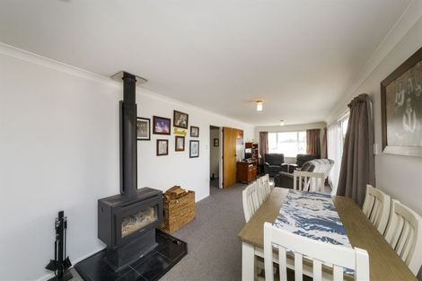 Photo of property in 11 Leander Place, Milson, Palmerston North, 4414