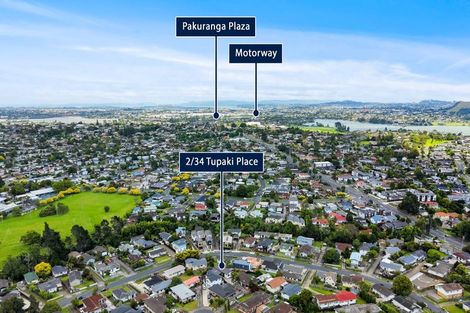Photo of property in 2/34 Tupaki Place, Pakuranga Heights, Auckland, 2010