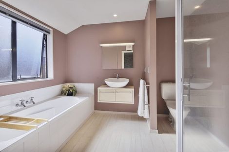 Photo of property in 6 Zuppicich Lane, Woodend, 7610