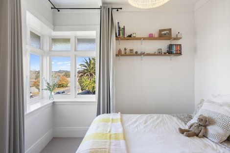 Photo of property in 55 Chislehurst Street, Henderson, Auckland, 0612