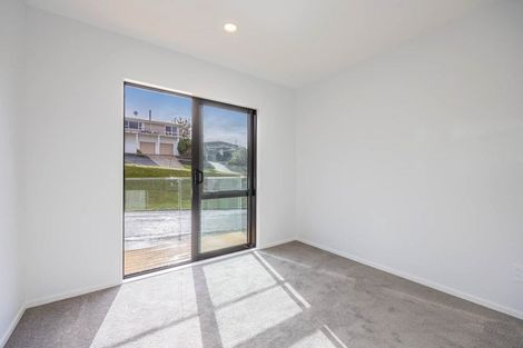 Photo of property in 44 Cyclarama Crescent, Massey, Auckland, 0614