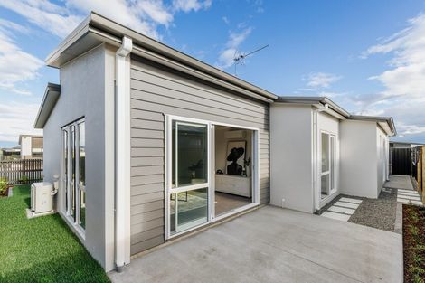 Photo of property in 59 Empire Crescent, Papamoa, 3118