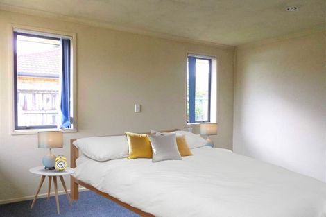 Photo of property in 10 Nobleman Place, Hamilton East, Hamilton, 3216