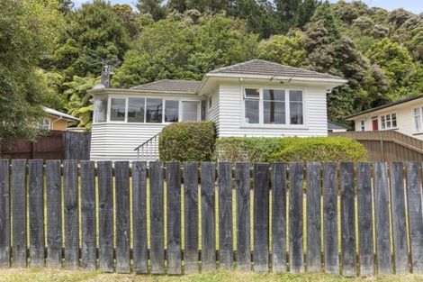 Photo of property in 78 Hine Road, Wainuiomata, Lower Hutt, 5014