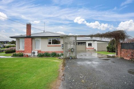 Photo of property in 81 Orawia Road, Tuatapere, 9620