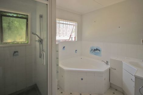 Photo of property in 8 Emme Allan Road, Kawerau, 3127