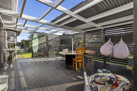 Photo of property in 69 Domett Street, Opunake, 4616