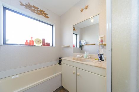 Photo of property in 8a Moyne Avenue, Milson, Palmerston North, 4414