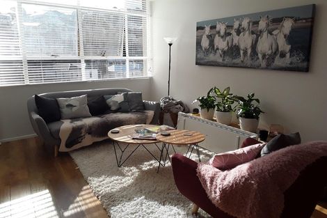 Photo of property in Hume House, 30/152u The Terrace, Wellington Central, Wellington, 6011