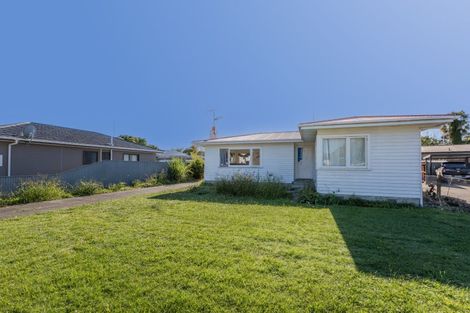 Photo of property in 2 Ballance Place, Marewa, Napier, 4110