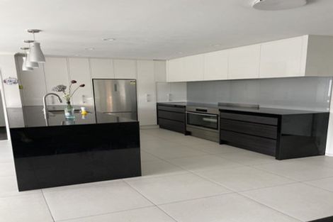 Photo of property in 445 Old Te Atatu Road, Te Atatu Peninsula, Auckland, 0610