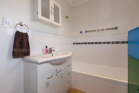 Photo of property in 22 Rangiatea Street, Paraparaumu Beach, Paraparaumu, 5032